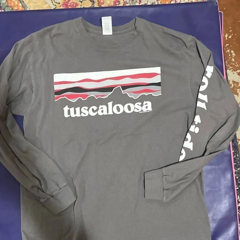 Tuscaloosa “Roll Tide” Long Sleeve Graphic Tee | Size L